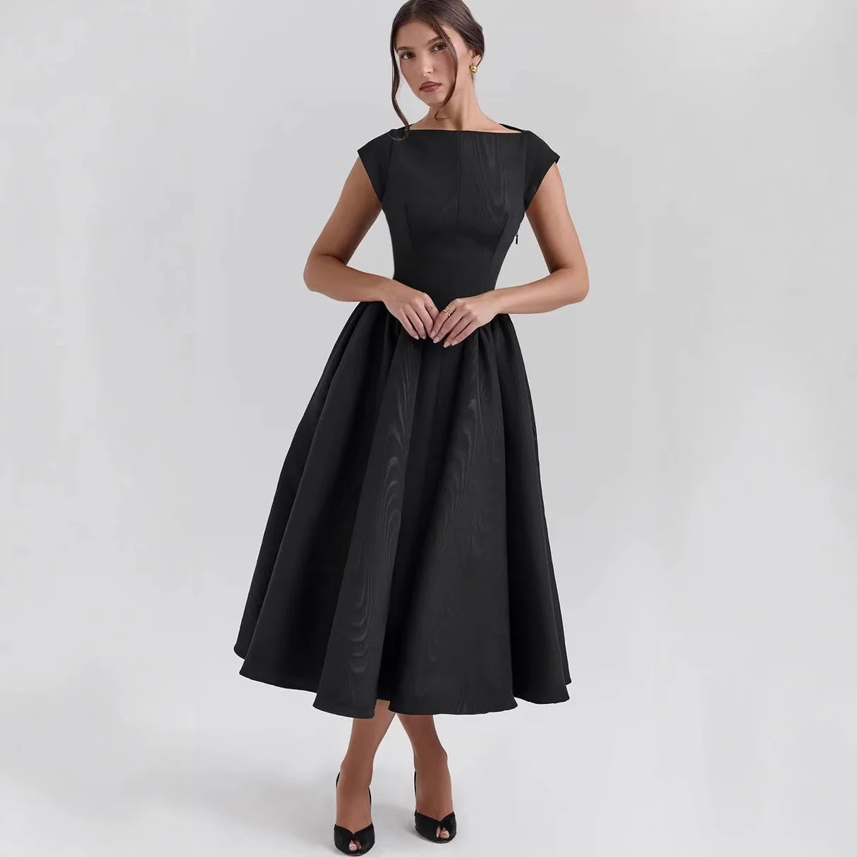 French Backless Sleeveless Pleated Slim Fit Vest Dress for
