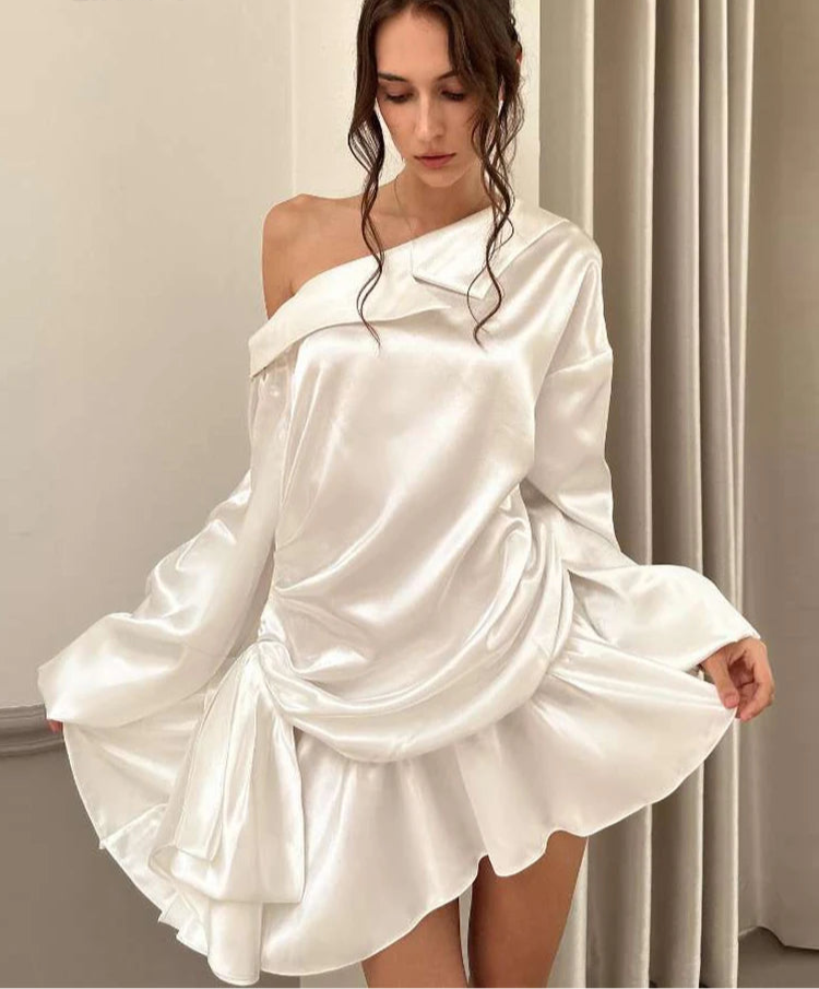 Above Knee Mini Dress Looe Long Sleeve Diagonal Collar