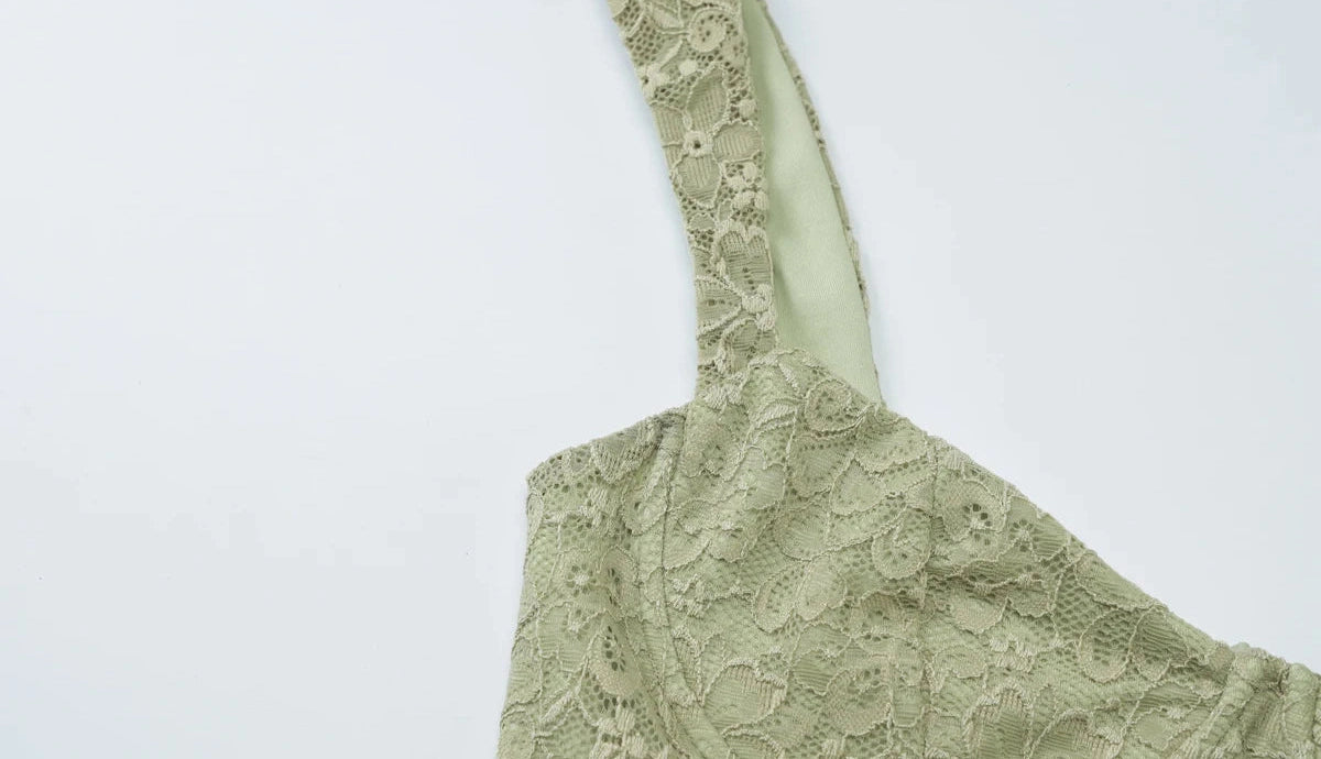Dress Low-Neck Wrapped Ribbon Bodycon