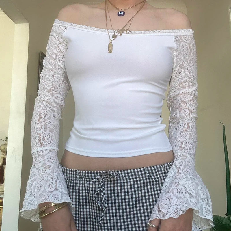 Lace Patckwork Tee Shirt Flare Sleeve Slah Neck Slim Cropp Top
