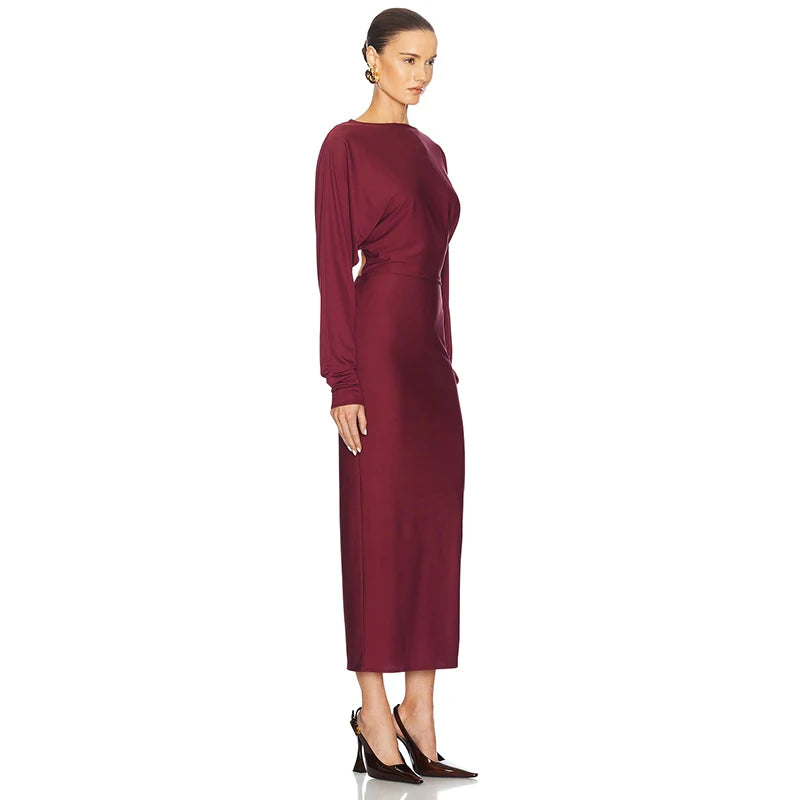 Long-Sleev Looe Big Backless Dress