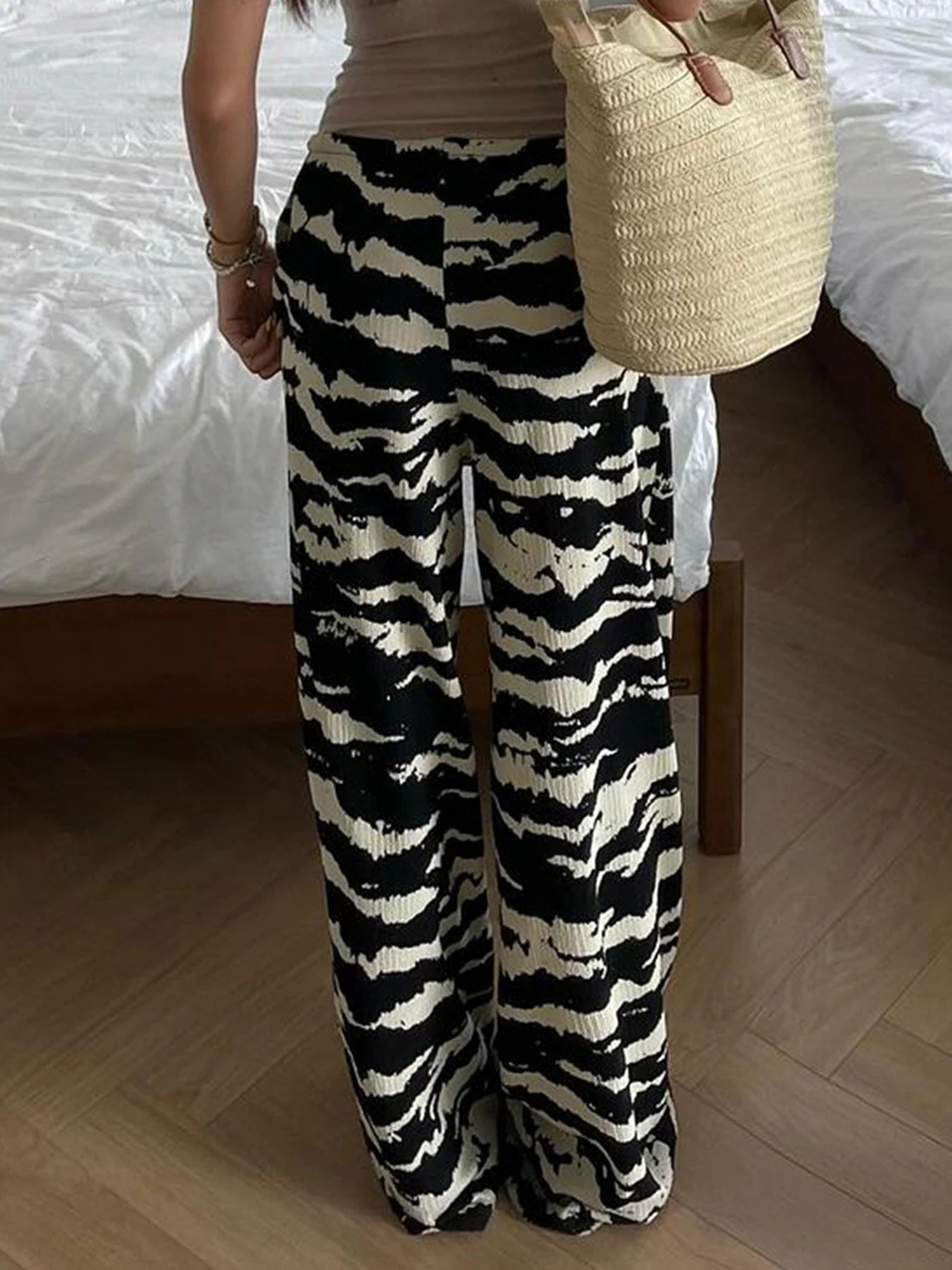 Zebra Looe Trouer Bottom Pant