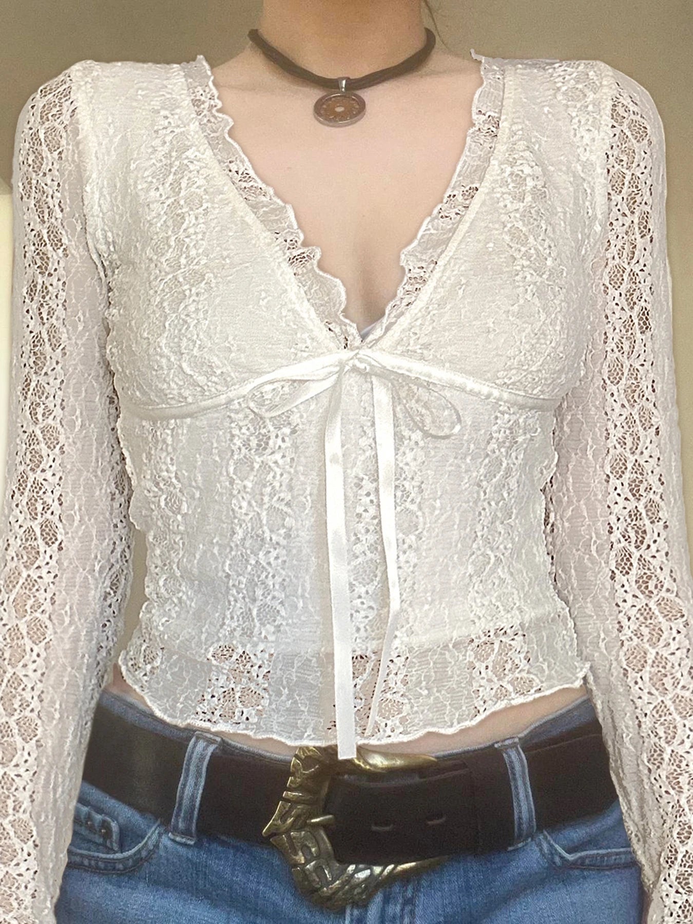 V-neck Lace Slim Tee Shirts Long Sleeves See-through Retro