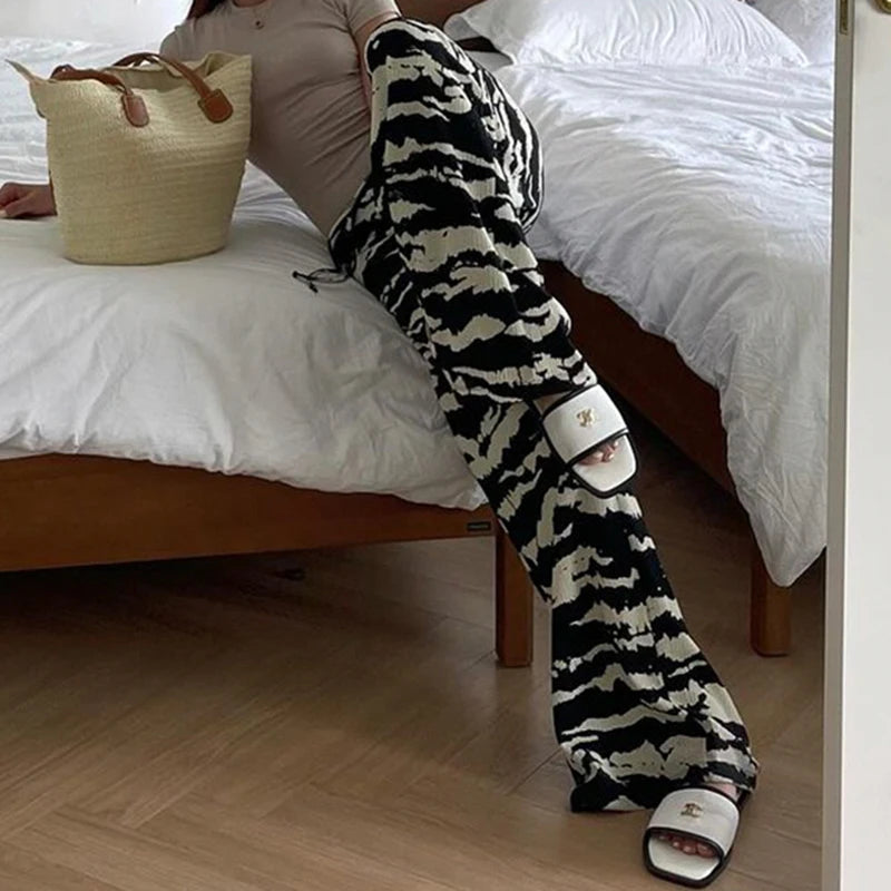 Zebra Looe Trouer Bottom Pant