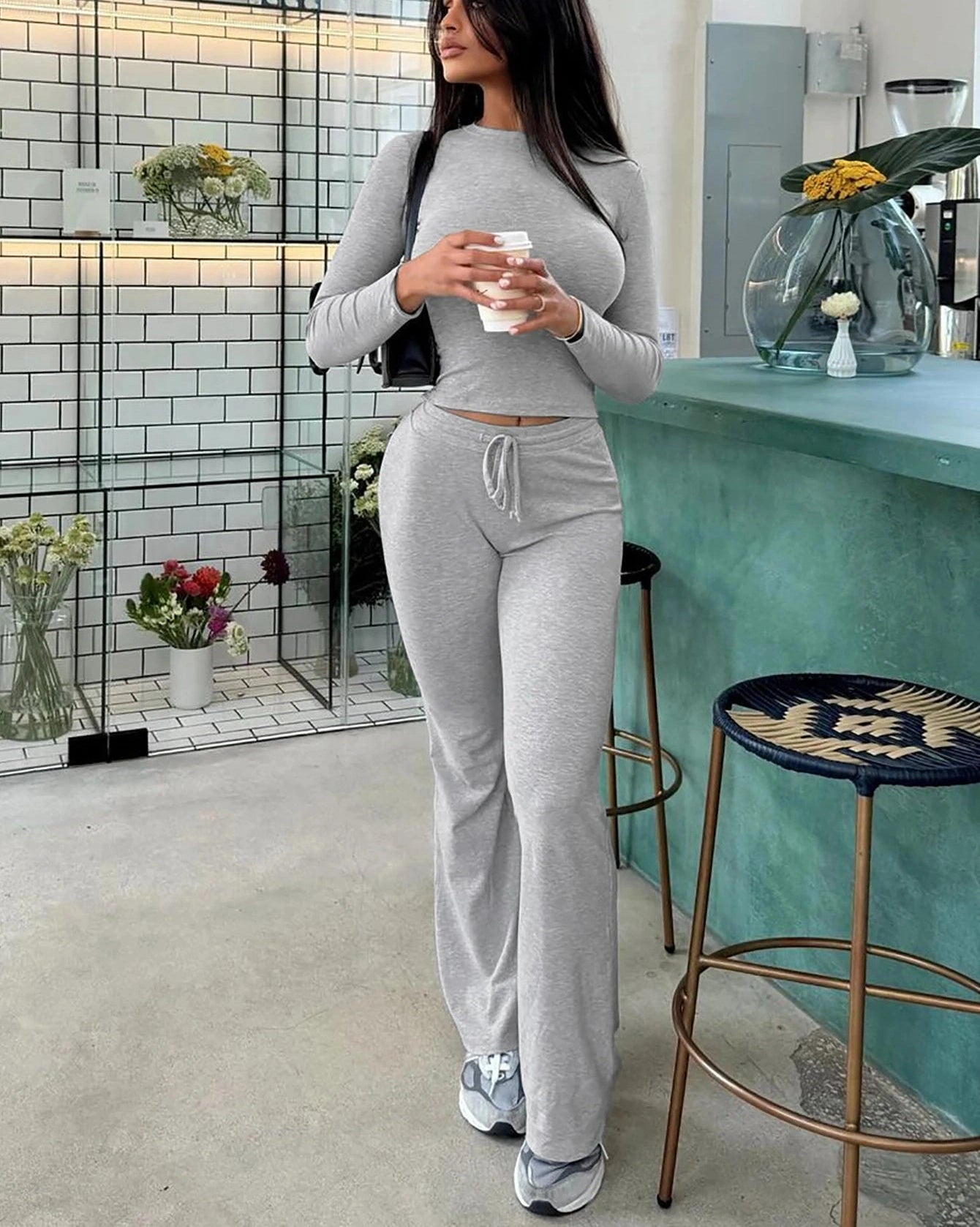 Long Sleeves Bodycon Crop Top And Drawstring Flare Pants Matching Set