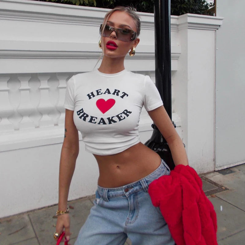 Round Neck Pullover Letter Heart Clah Expo Neckline Top T-Shirt