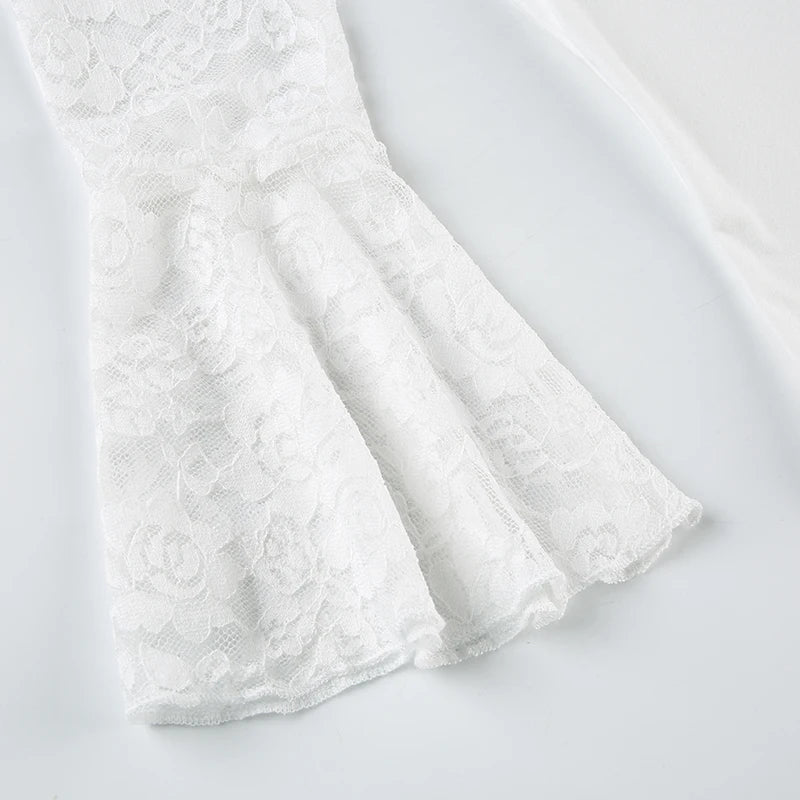 Lace Patckwork Tee Shirt Flare Sleeve Slah Neck Slim Cropp Top