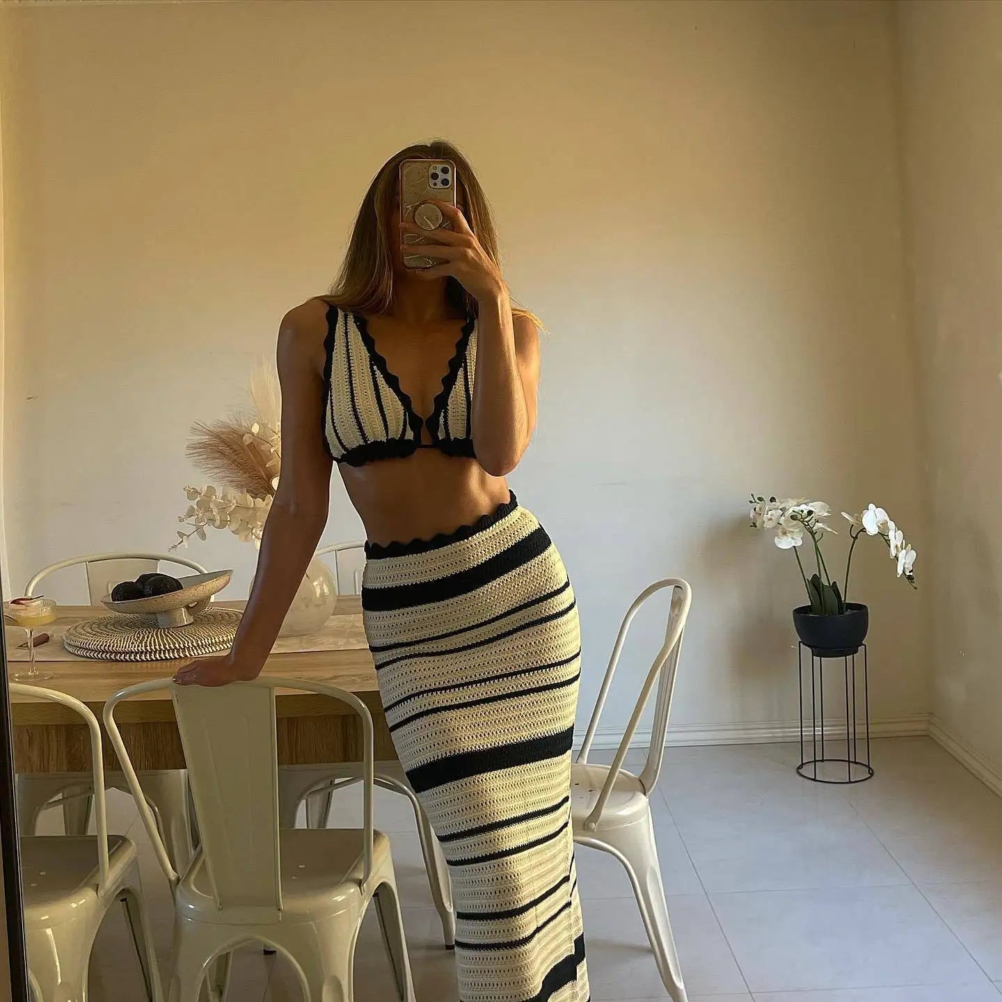 Knit Striped 2 Piece-Set Long Skirt Ruffled V-Neck Contrast Knit Maxi Skirt Sets