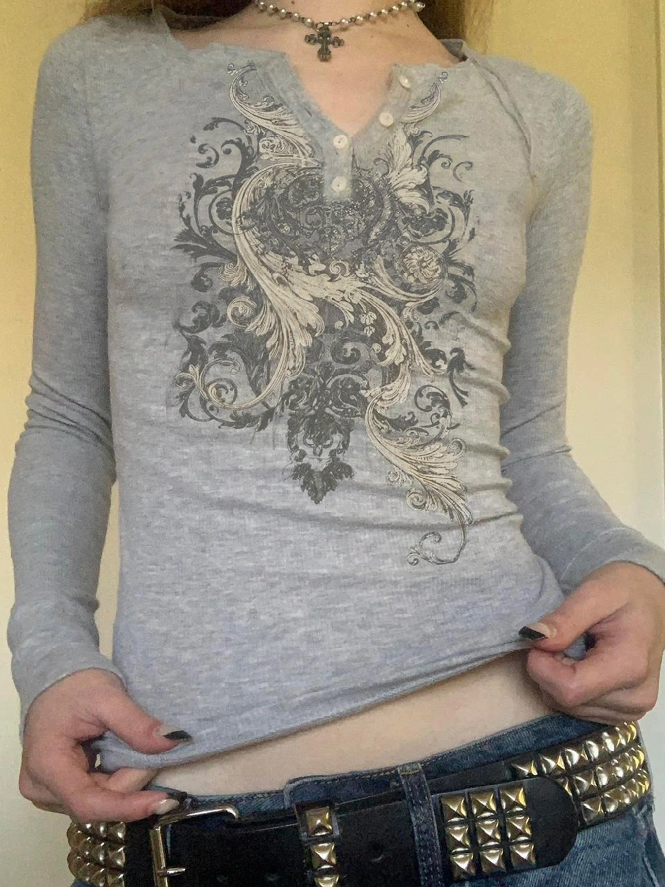 Graphic Slim Top Tee Long Sleeve Crewneck Grey Fairycore Shirt