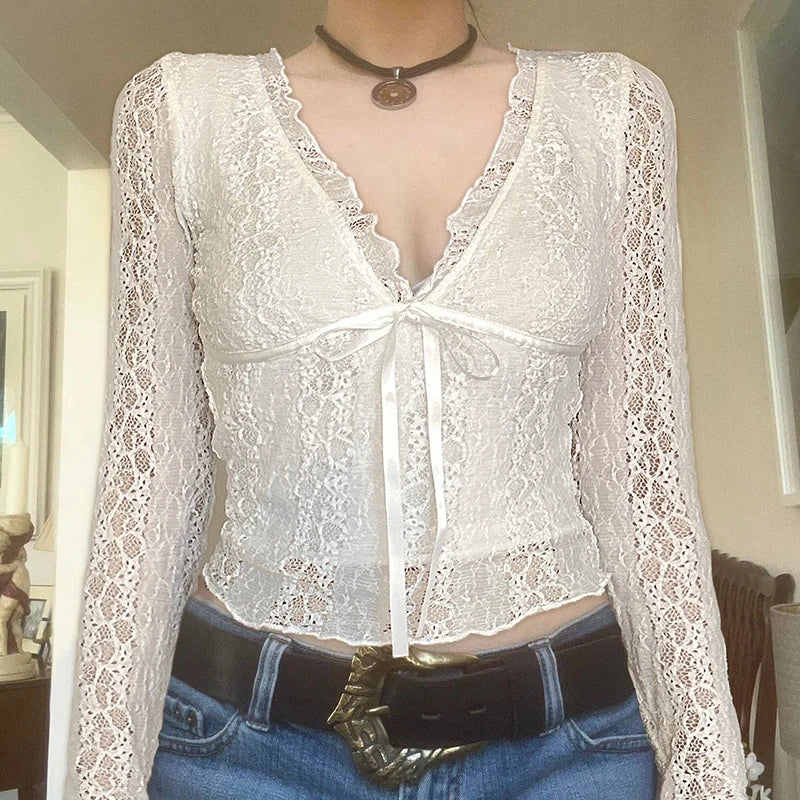 V-neck Lace Slim Tee Shirts Long Sleeves See-through Retro