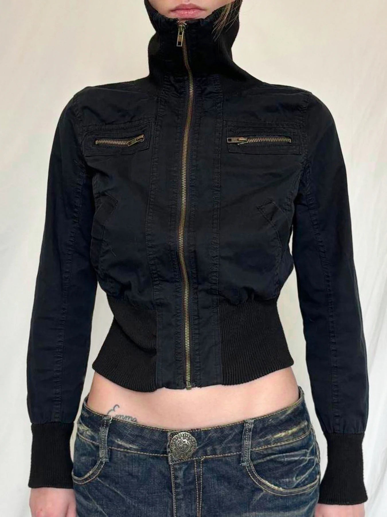 Cropped Slim Fit Zipper Jacket