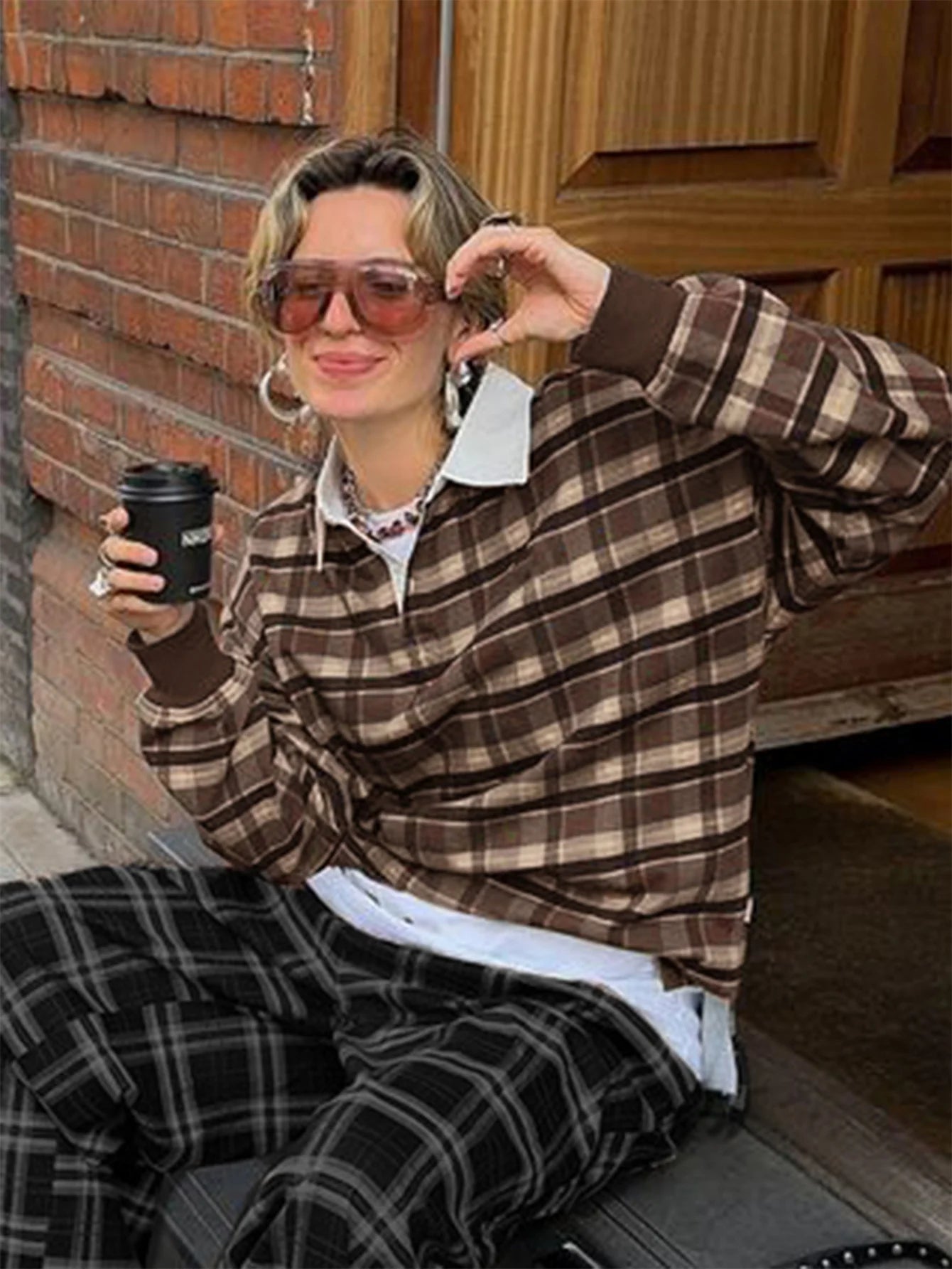 Retro Plaid Pullovers Turn-down Collar Loose Sweatshirts Brown