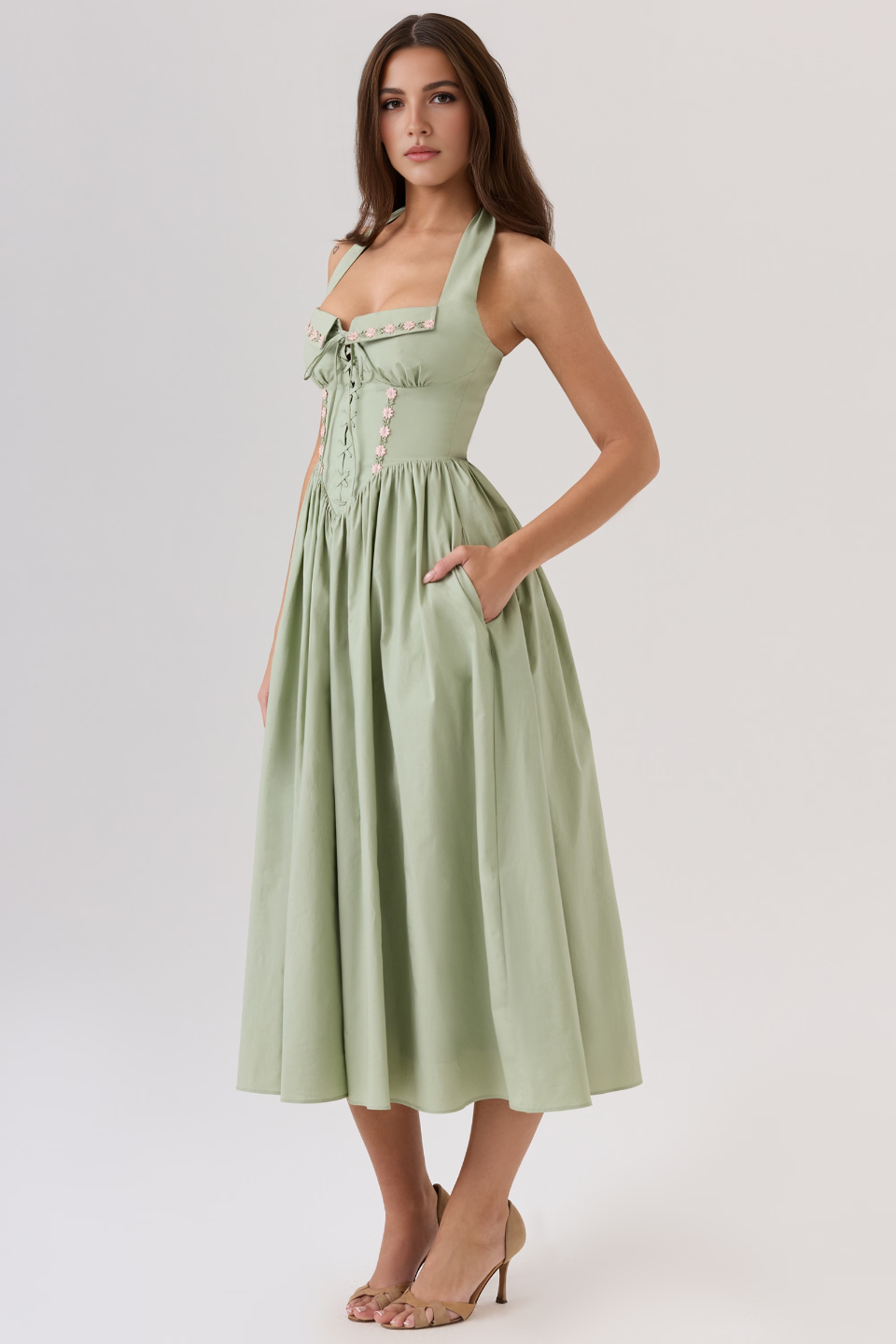 Green Floral Embroidery Backless Midi Dress