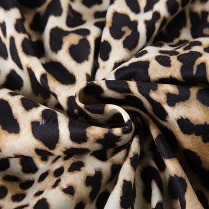 Leopard Print Lace Trim V-Neck Slim Fit Top