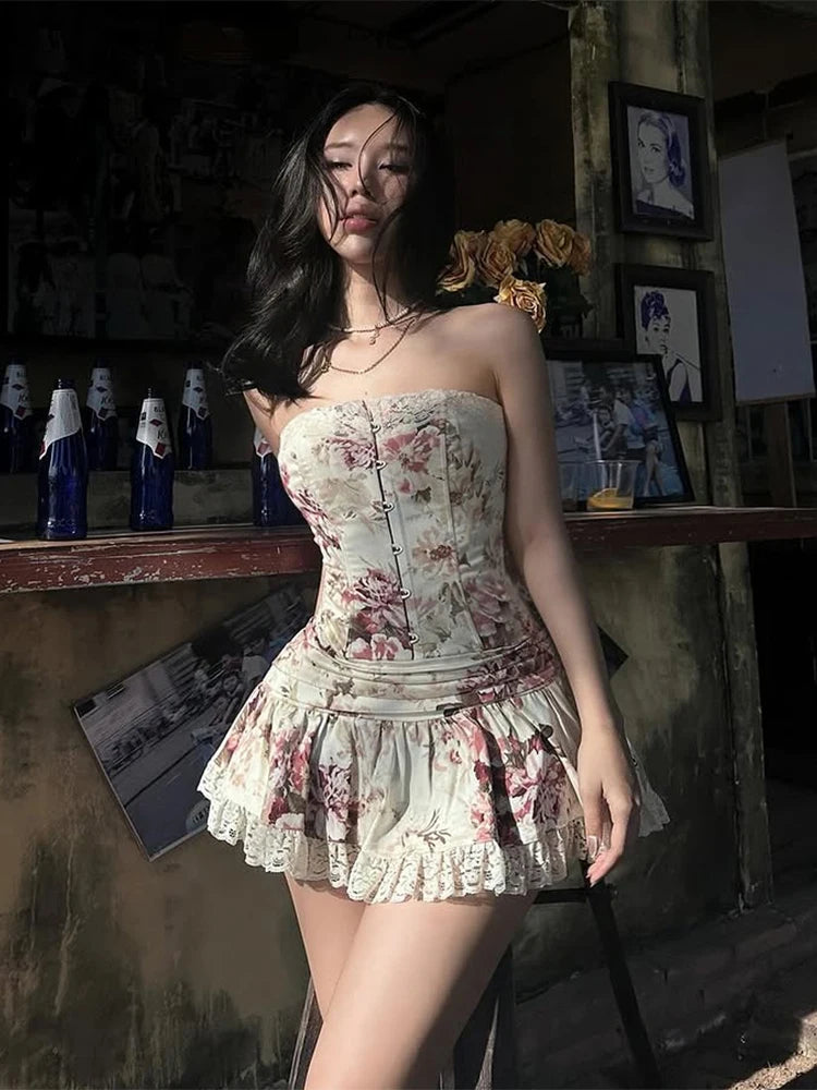 Flower Print 2-Piece Set Single-Breated Metal Bucle Wrap Top Lace Fold Hem Skirt Sweet Matching Suit