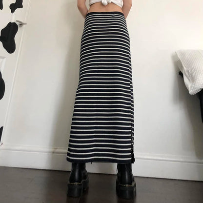 Strip Long Skirt with Chic Slit Design