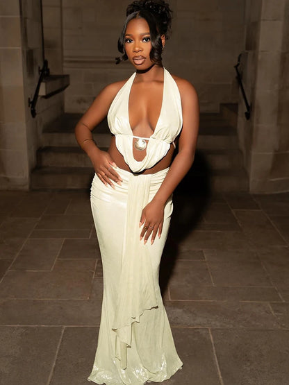 Chic Backless 2 Piece Set with Pleated Maxi Skirt