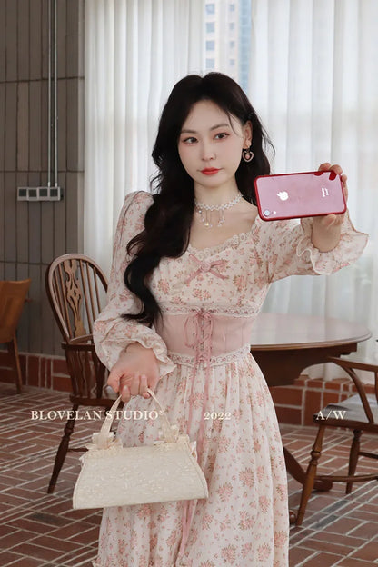 Spring Pink Floral A-Line Dress with Lace Detail