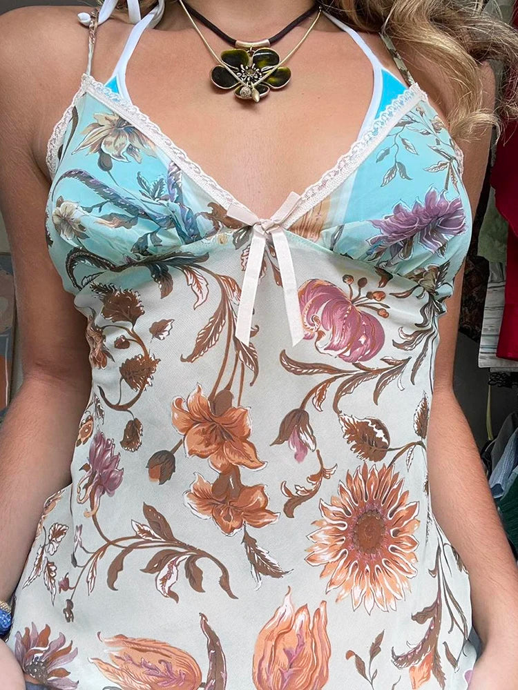 Floral Slim V-Neck Top