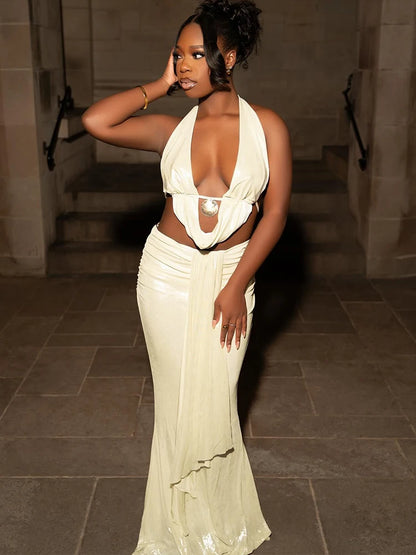 Chic Backless 2 Piece Set with Pleated Maxi Skirt