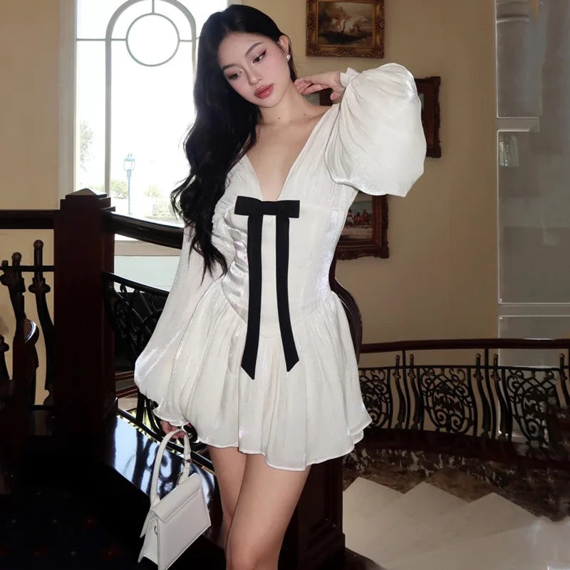 White V-Neck Long Sleeve Loose Ruffle Mini Dress