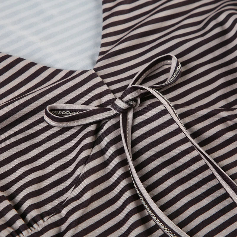V-neck Strip Tee Shirt Long Sleeve Slim Lace-up Top