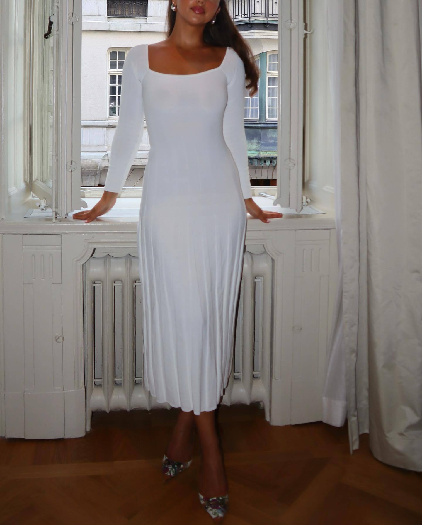 Off-shoulder Collar Sunken Stripe Knitted Dress Women